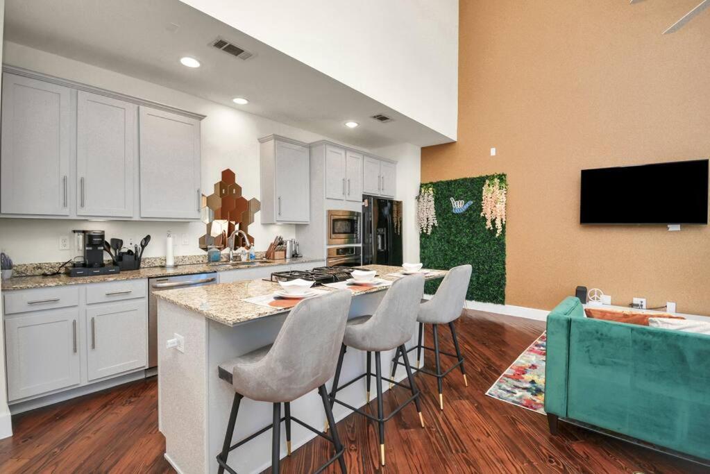 فيلا 3Br/3.5Ba Three Story East Downtown Townhouse With View هيوستن المظهر الخارجي الصورة
