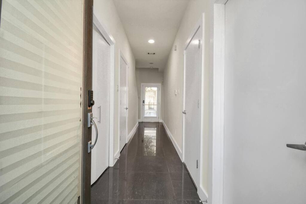 فيلا 3Br/3.5Ba Three Story East Downtown Townhouse With View هيوستن المظهر الخارجي الصورة