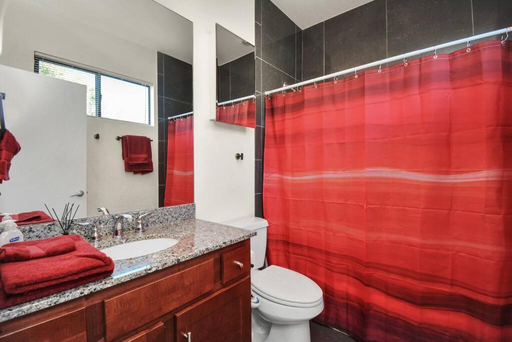 فيلا 3Br/3.5Ba Three Story East Downtown Townhouse With View هيوستن المظهر الخارجي الصورة