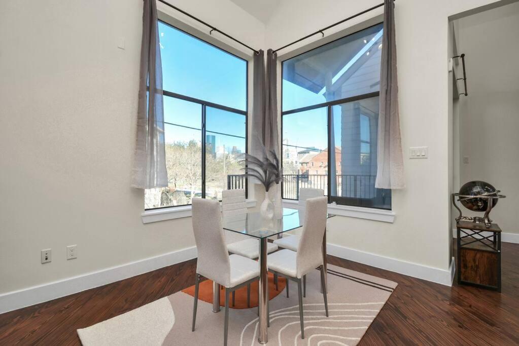فيلا 3Br/3.5Ba Three Story East Downtown Townhouse With View هيوستن المظهر الخارجي الصورة