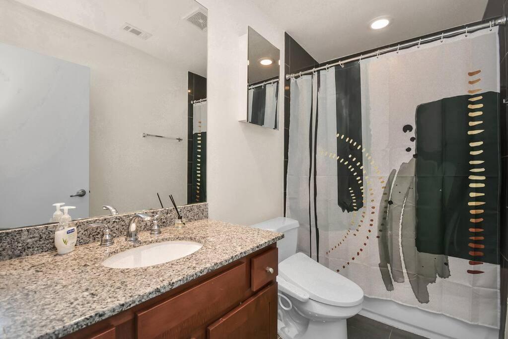 فيلا 3Br/3.5Ba Three Story East Downtown Townhouse With View هيوستن المظهر الخارجي الصورة